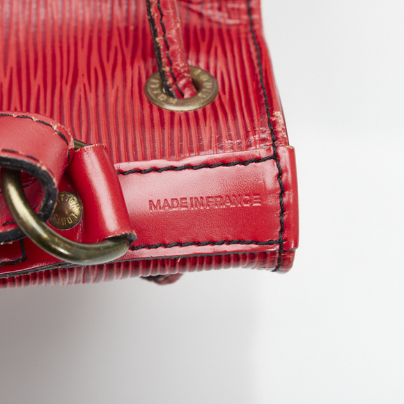 Authentic Louis Vuitton Epi Petit Noe - Picture 10 of 13